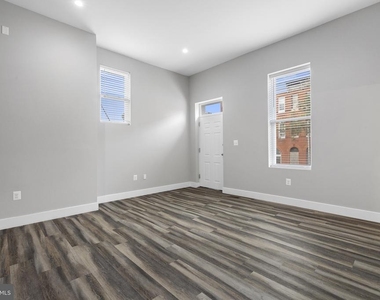 1235 W Lafayette Avenue - Photo Thumbnail 17