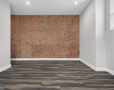 1235 W Lafayette Avenue - Photo Thumbnail 20