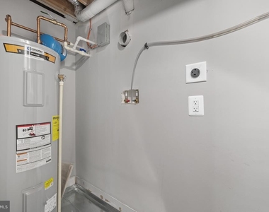 1235 W Lafayette Avenue - Photo Thumbnail 32