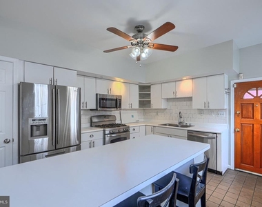 136 E Gittings Street - Photo Thumbnail 7