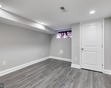 635 S Lehigh Street - Photo Thumbnail 17