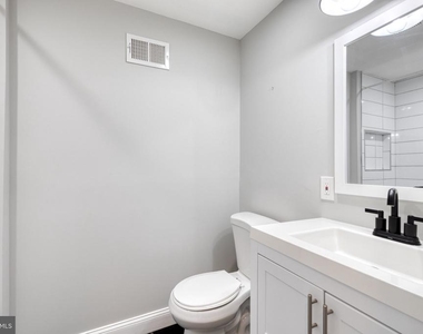 635 S Lehigh Street - Photo Thumbnail 11