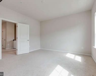 2009 Twisted Oak Place - Photo Thumbnail 22