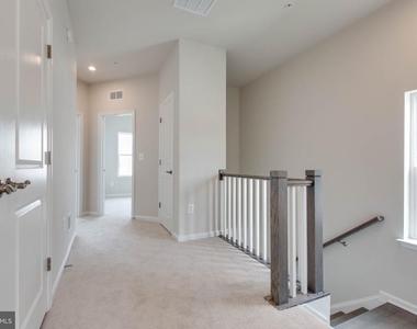 2009 Twisted Oak Place - Photo Thumbnail 25