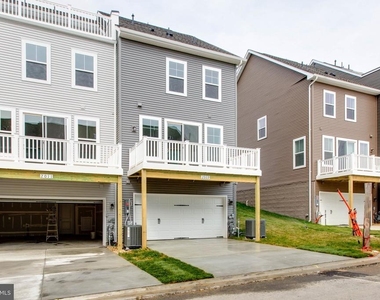 2009 Twisted Oak Place - Photo Thumbnail 40