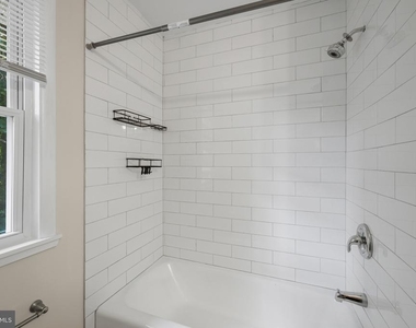 908 Country Terrace - Photo Thumbnail 19