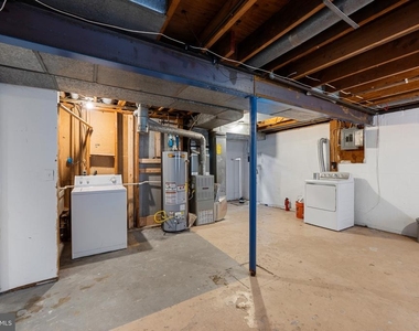 908 Country Terrace - Photo Thumbnail 25