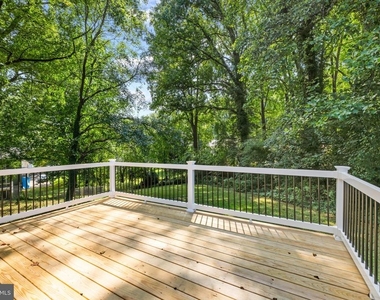 908 Country Terrace - Photo Thumbnail 24
