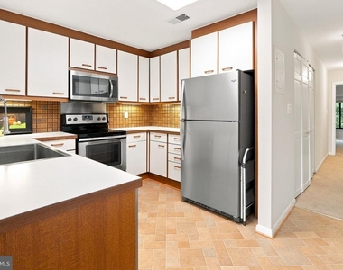 6 Spa Creek Lndg - Photo Thumbnail 7