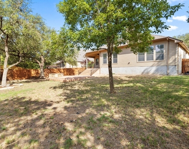 250 Maeves Way - Photo Thumbnail 30
