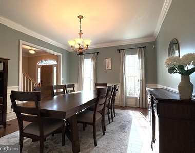 449 Spring Hollow Drive - Photo Thumbnail 13