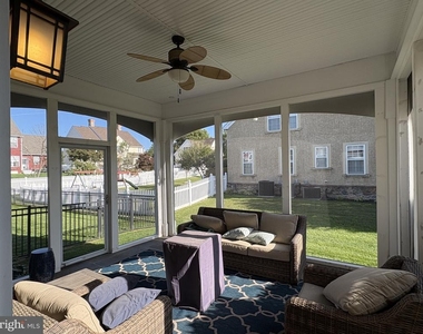 449 Spring Hollow Drive - Photo Thumbnail 8