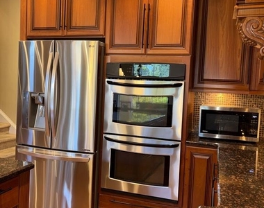 449 Spring Hollow Drive - Photo Thumbnail 16