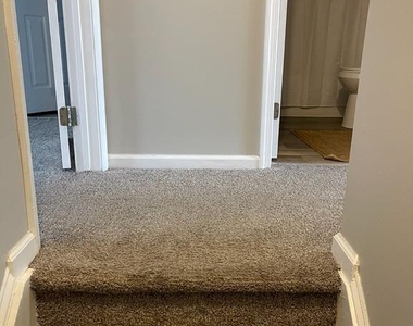 39 Lisa Drive - Photo Thumbnail 34