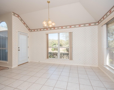15808 Chatham Wood Dr - Photo Thumbnail 23