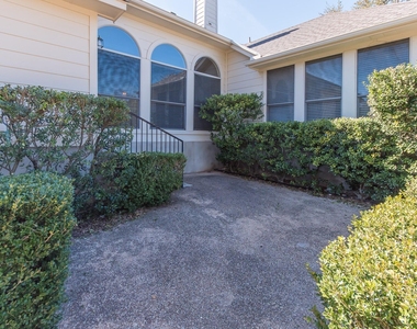 15808 Chatham Wood Dr - Photo Thumbnail 36