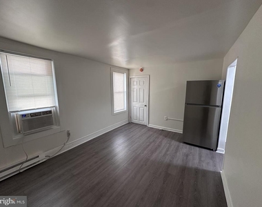 32 S Governors Avenue - Photo Thumbnail 4