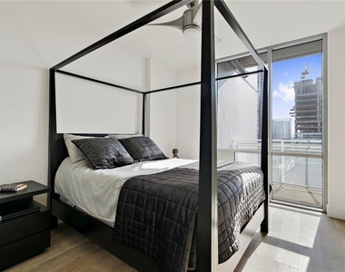 222 West Ave - Photo Thumbnail 23