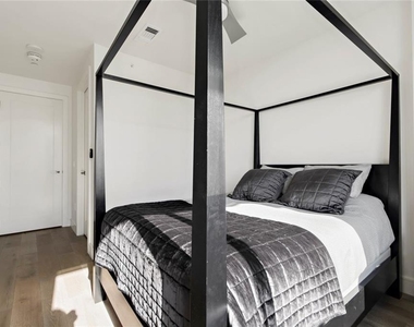 222 West Ave - Photo Thumbnail 8