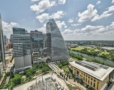 222 West Ave - Photo Thumbnail 10