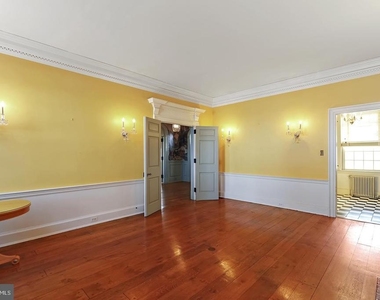 233 Walker Road - Photo Thumbnail 12