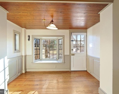 233 Walker Road - Photo Thumbnail 33