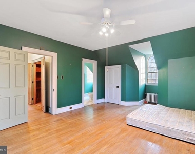 233 Walker Road - Photo Thumbnail 27
