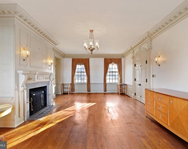 233 Walker Road - Photo Thumbnail 5