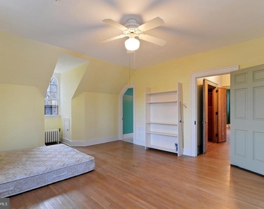 233 Walker Road - Photo Thumbnail 25