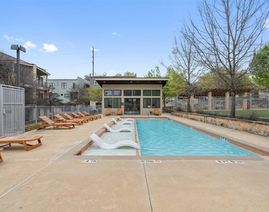 2801 Dulce Ln - Photo Thumbnail 22