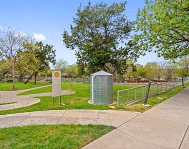 2801 Dulce Ln - Photo Thumbnail 26