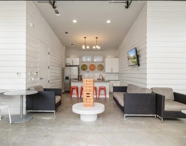 2801 Dulce Ln - Photo Thumbnail 23