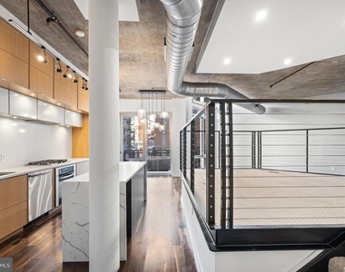1515 15th Street Nw - Photo Thumbnail 2