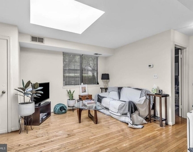3040 Pineview Court Ne - Photo Thumbnail 11