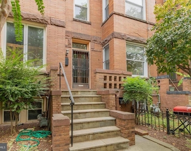 1459 Chapin Street Nw - Photo Thumbnail 5