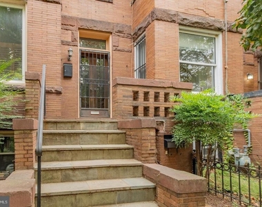 1459 Chapin Street Nw - Photo Thumbnail 6