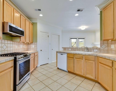 5108 Duval St - Photo Thumbnail 11