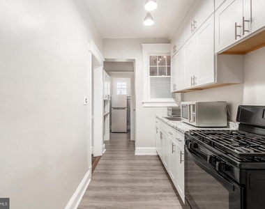 900 Madison Street Nw - Photo Thumbnail 12