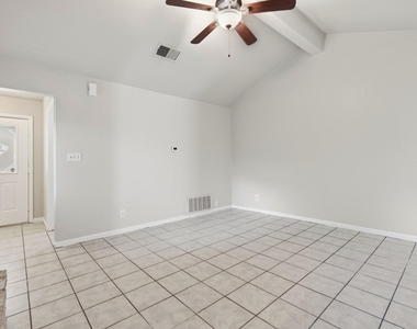 2514 Howellwood Way - Photo Thumbnail 10
