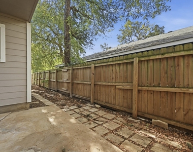 2514 Howellwood Way - Photo Thumbnail 26