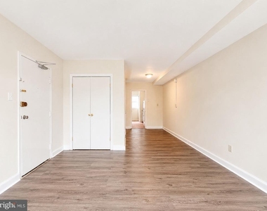 1600 Independence Avenue Se - Photo Thumbnail 6