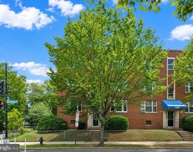 1600 Independence Avenue Se - Photo Thumbnail 1