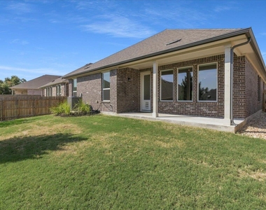 432 Deerpath St - Photo Thumbnail 22