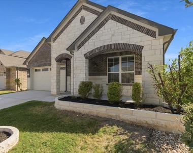 432 Deerpath St - Photo Thumbnail 2