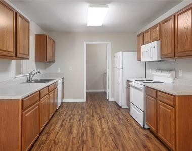 1432 Anise Dr - Photo Thumbnail 7