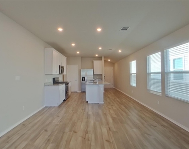 3525 Catlett Creek Rd - Photo Thumbnail 3