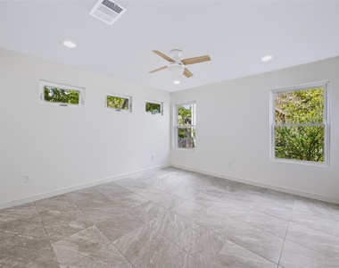 5710 Breezewood Dr - Photo Thumbnail 7