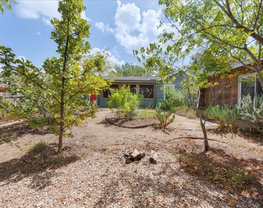 5710 Breezewood Dr - Photo Thumbnail 18