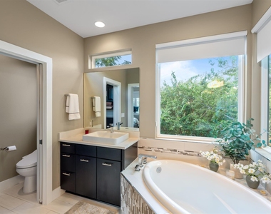 3806 Bull Creek Rd - Photo Thumbnail 25
