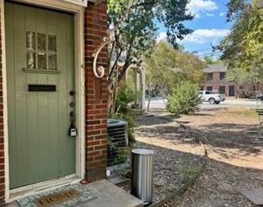 1519 Enfield St - Photo Thumbnail 15